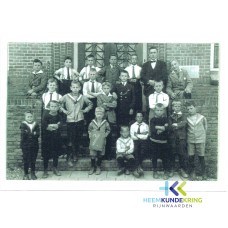 Lobith Jozef school r naast de meester, Fons v-Dungen WIE MEER